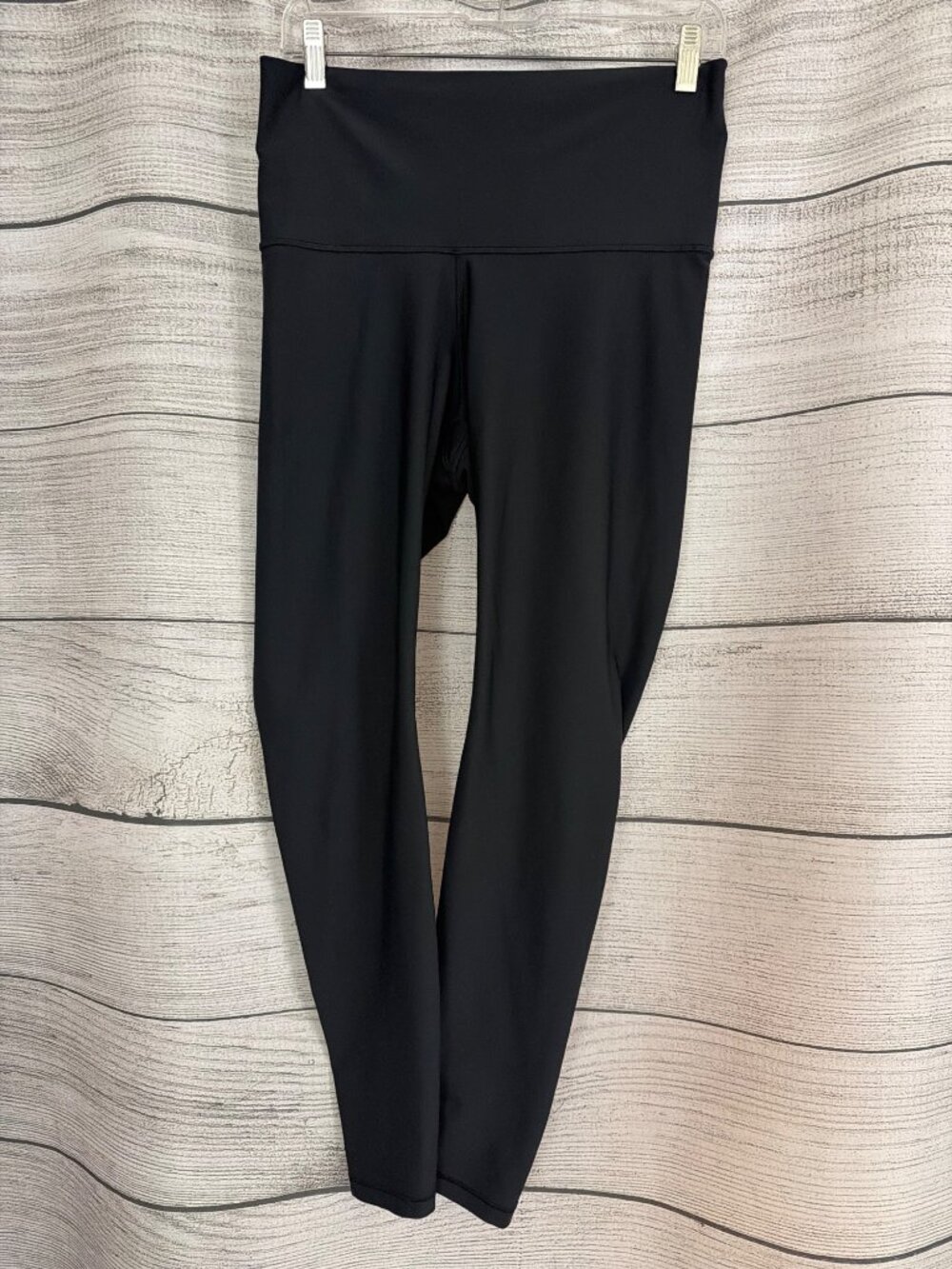 Old Navy Active Powersoft Extra High-Rise Black Leggings Size L
